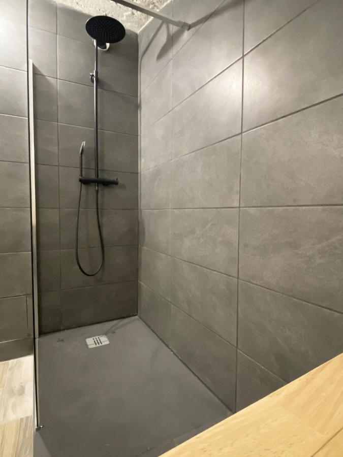 Espace Le Cheval Blanc Castelnau-le-Lez Bilik gambar