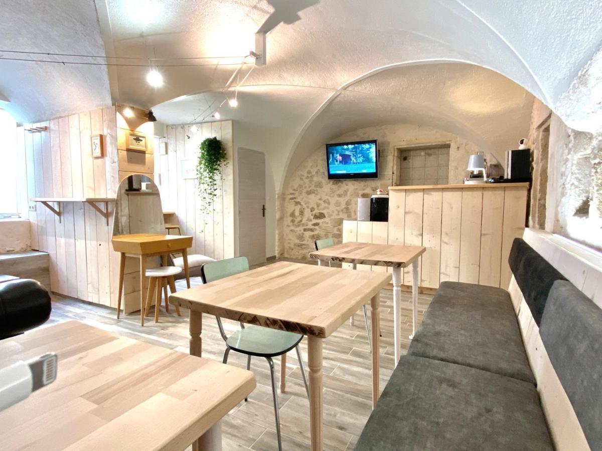 Espace Le Cheval Blanc Castelnau-le-Lez Luaran gambar
