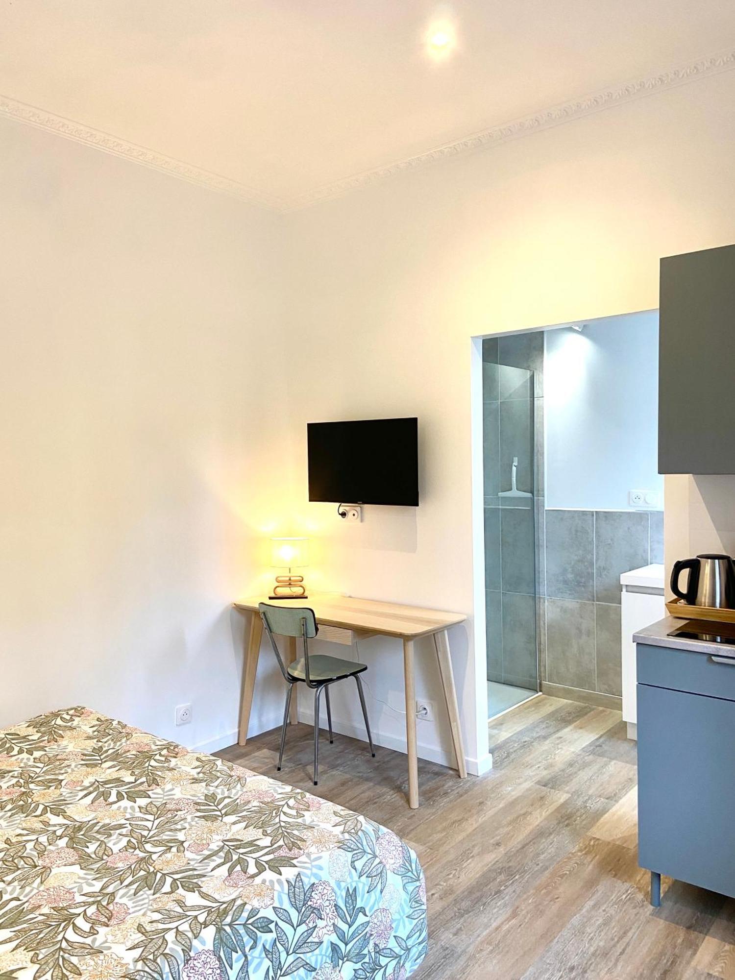 Espace Le Cheval Blanc Castelnau-le-Lez Bilik gambar